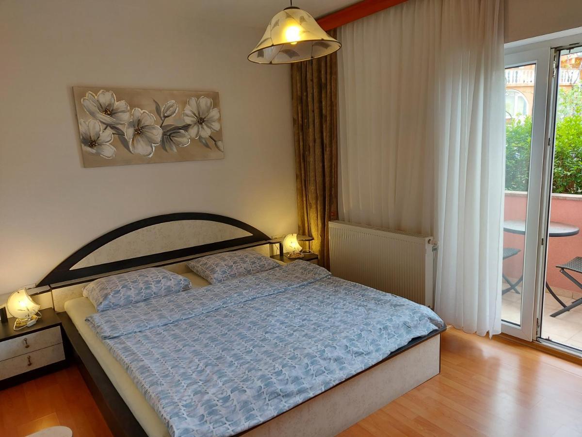 Apartments & Rooms Nensi Baška Eksteriør bilde