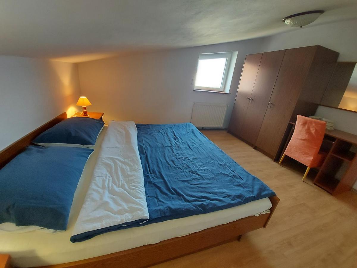 Apartments & Rooms Nensi Baška Eksteriør bilde