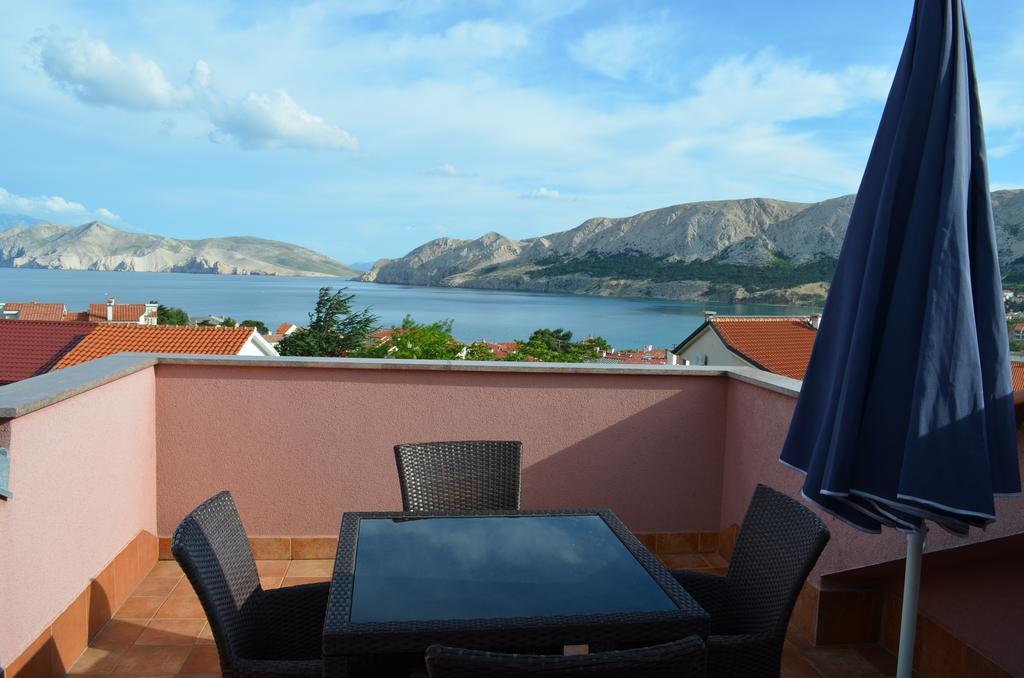 Apartments & Rooms Nensi Baška Eksteriør bilde