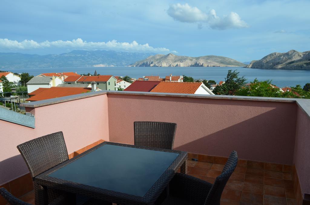 Apartments & Rooms Nensi Baška Eksteriør bilde